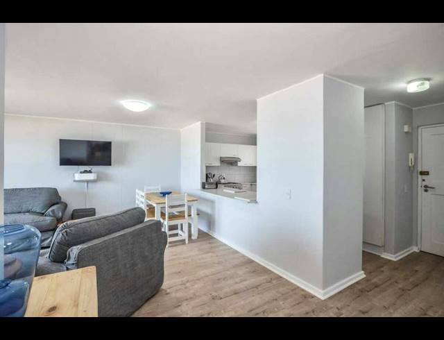 3 bed property to rent in TABLE VIEW